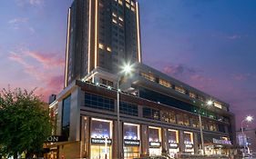 Отель Sheraton Bishkek
